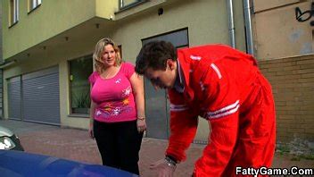 Fatty Seduces Him Into Sex XVIDEOS