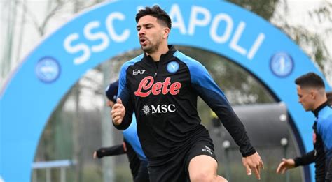 Napoli Il Report Dell Allenamento Simeone Scalpita