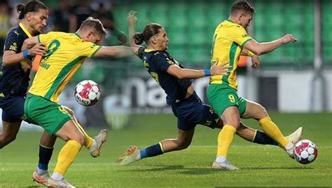 Fenerbahçe de Miguel Crespo Zimbru maçına devam edemedi Fanatik