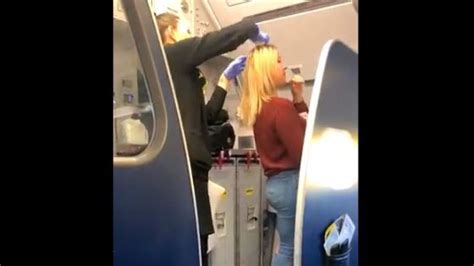 Drunk Spirit Airlines Passenger Vomits On Woman S Hair Forces Everyone To Deplane Ktvu Fox 2