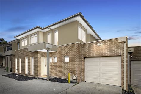 Ringwood Station and Maroondah Highway Transit Information 10