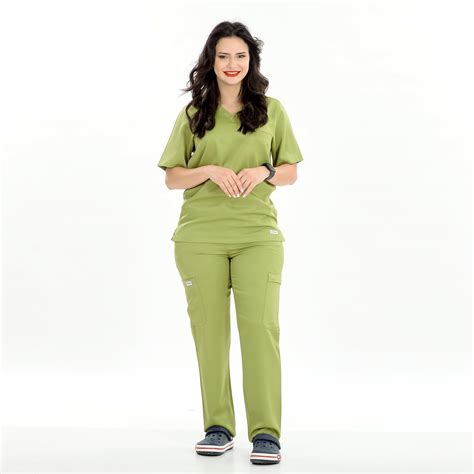 WOLF UNIFORMS HAPPY GREEN WOMEN