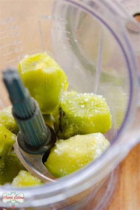 Agua Fresca De Kiwi Mama Latina Tips