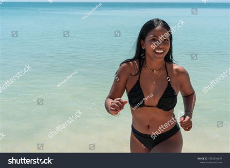 75 281 African American Women Bikini On Beach Royalty Free Images