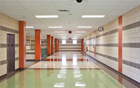 William J Brennan High School Northside Isd Marmon Mok Architecture