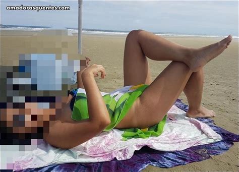 Esposa Fica Completamente Nua Na Praia Amadoras Quentes