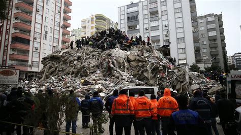 AFAD dan depremlerle ilgili çarpıcı açıklama 500 atom bombası etkisindeydi