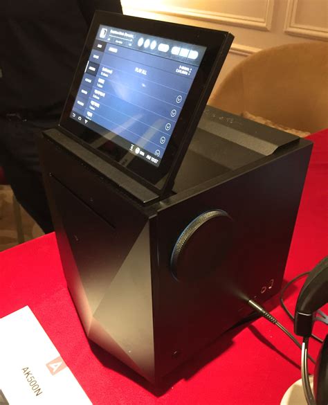 Astell & Kern's AK500N Audio Player - CES 2015