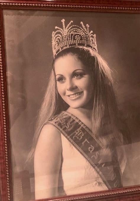 Vera Fischer relembra tempos de Miss Brasil em 1969 e é elogiada por