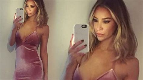 Towies Lauren Pope Looks Extra Leggy And Slender In A Pink Velvet