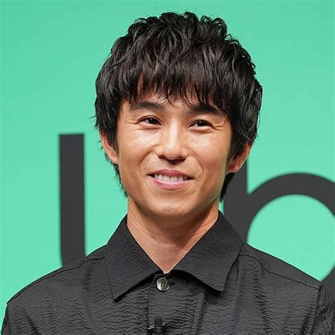 中尾明慶もお気に入り♪【ローソン】“芋好きにはたまらない”新作ロールケーキ「最高です」 2024年10月29日掲載 ライブドアニュース