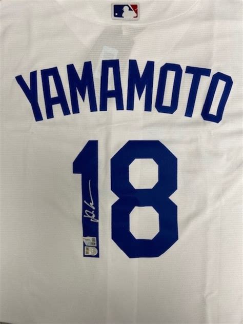 Yoshinobu Yamamoto Autographed Dodgers Replica Jersey | MLB Auctions