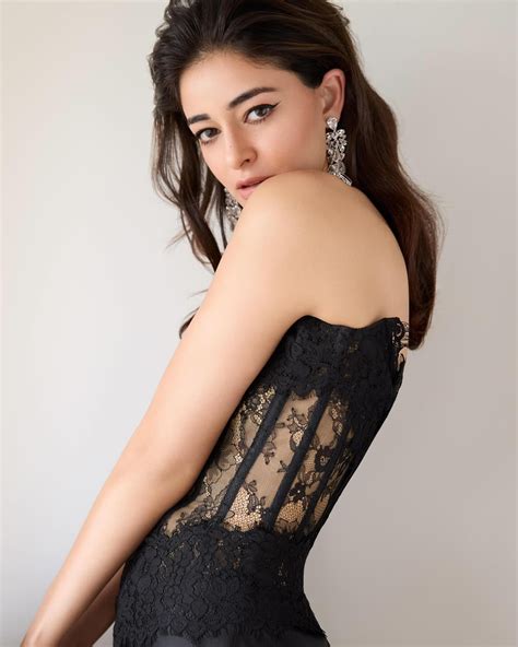 Ananya Panday Styled By Priyanka Kapadia Badani Rbollywoodfashion