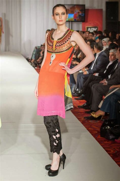 fashion pakistan week fpw  fashion point