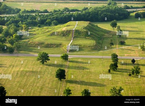 Aerial view of Cahokia Mounds National Historic Site, Illinois, USA Stock Photo - Alamy