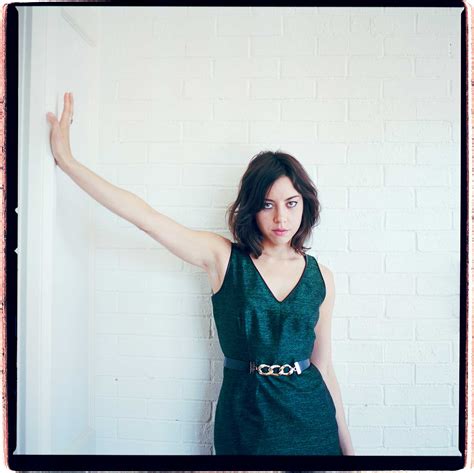 Aubrey Plaza: From Star To Scandal – The Photo Leak Explained