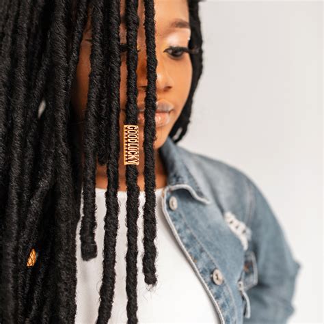 how to keep dreadlocks clean