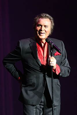 Classic crooner Engelbert Humperdinck “All About Love” during Rialto Square Theatre sell out ...