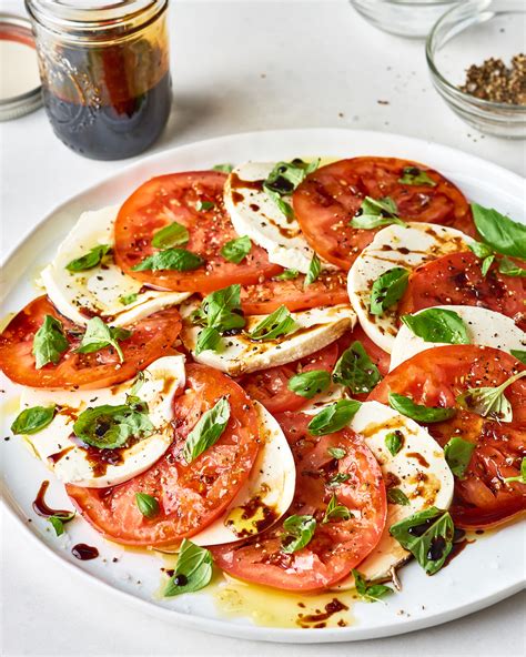 How To Make Easy Caprese Salad With Balsamic Glaze Kitchn