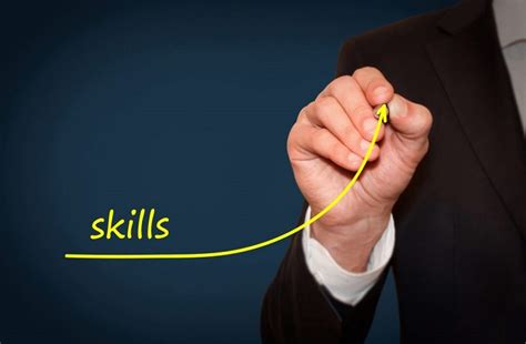 tips raih kesuksesan  bekal soft skill