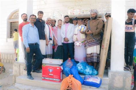 دائرة الشباب والرياضة بالمجلس الإنتقالي الجنوبي تدعم نادي الجيل الصاعد