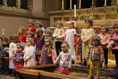 Crib Service Nativity Play