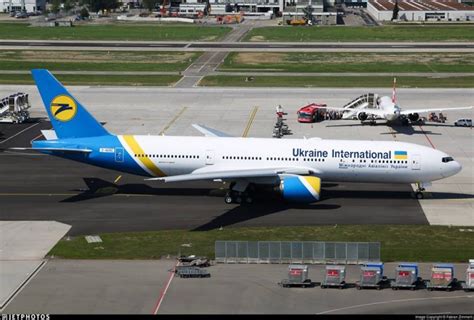 Boeing 777, который должен был пополнить флот МАУ, отправят на ...