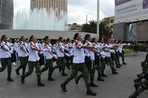 Desfile Cívico Militar 212 Aniversario De La Independencia De México