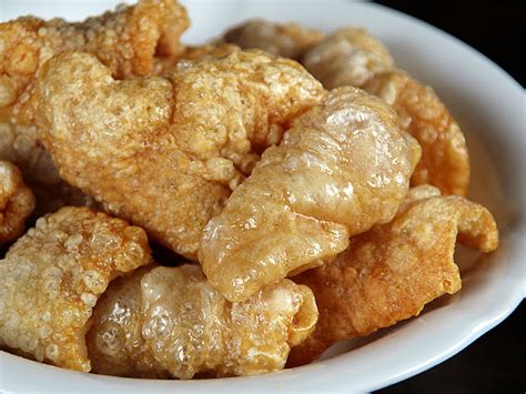 How to Make Chicharon Baboy | Pork Skin Crackling