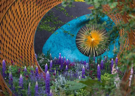Chelsea Flower Show Hospitality Packages | Best Flower Site