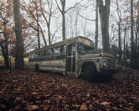 Fondos de pantalla 2048x1641 px abandonado Autobuses vehículo