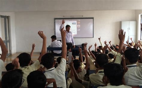 Madhav School 2014 Seminars by SmartGuru Team