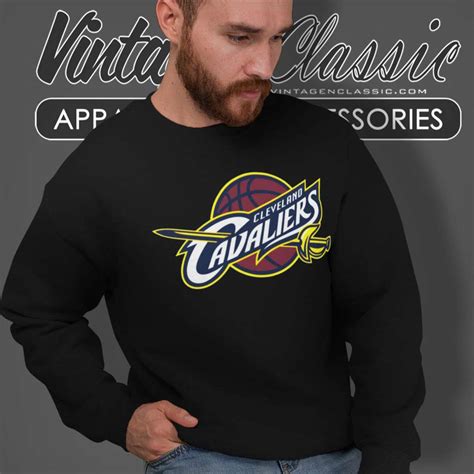 Cleveland Cavaliers Primary Logo Pullover Shirt Vintagenclassic Tee