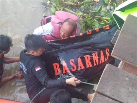 Tim Sar Gabungan Temukan Pemancing Tenggelam Di Titi Tabayang Asahansatu