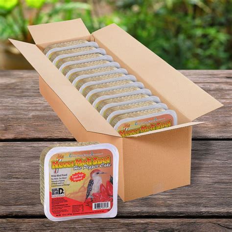 Never Melt Suet Hot Pepper Cake Oz Pack