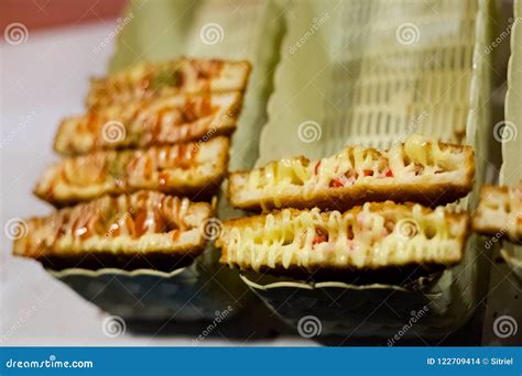 Crispy Thai Deep Fried Sandwich Stock Photo - Image of breakfast, fresh: 122709414