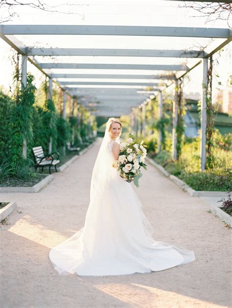 Bridal Session At Mcgovern Centennial Gardens Mackenzie Reiter