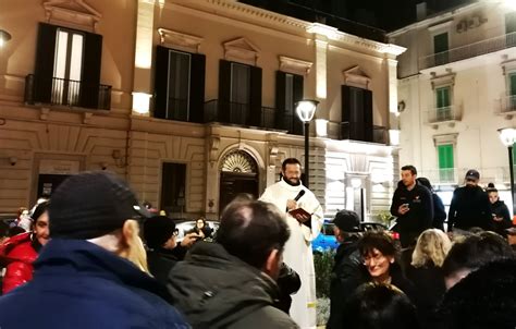 Quindici Molfetta Festa In Piazza Margherita Di Savoia A Molfetta Per