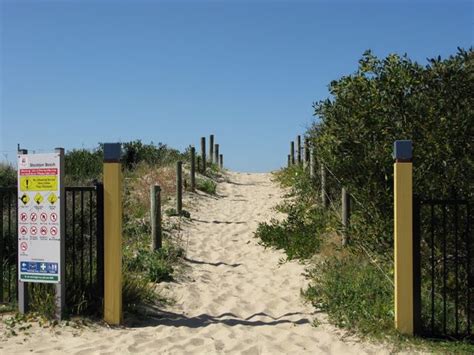 Seaside Caravan Parks: Stockton Beach Tourist Park, Newcastle NSW ...