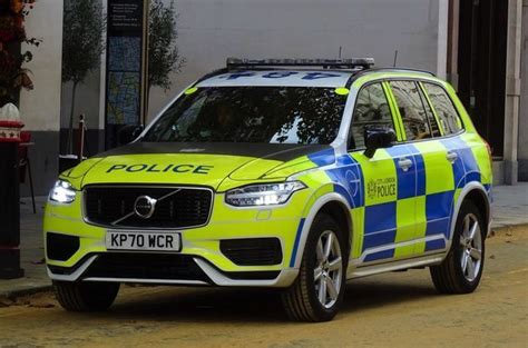 999 Response on Instagram: "A Volvo XC90 for the City Of London Police ARV unit. #CityPolice # ...