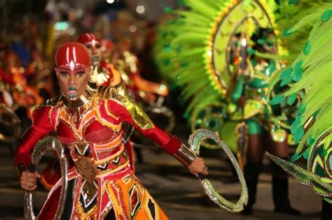 Junkanoos Dramatic Return To Bay Street Boxing Day Parade 2022 Zns