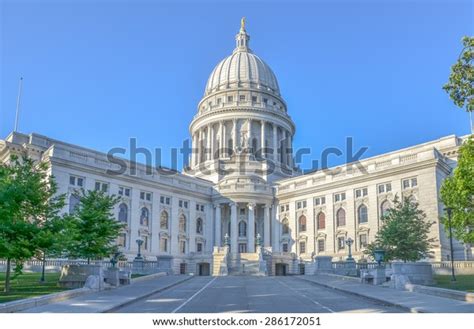 1,147 Wisconsin Capital Building Images, Stock Photos & Vectors ...