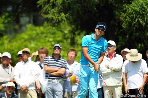 画像詳細 2010年 日本プロゴルフ選手権大会 日清カップヌードル杯 2日目 池田勇太 平塚が単独首位に浮上！ 石川遼は崩れて予選落ち