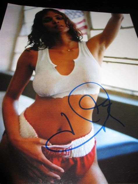 Halle Berry Stunning Autograph Signed X Photo Hot Sex Picture