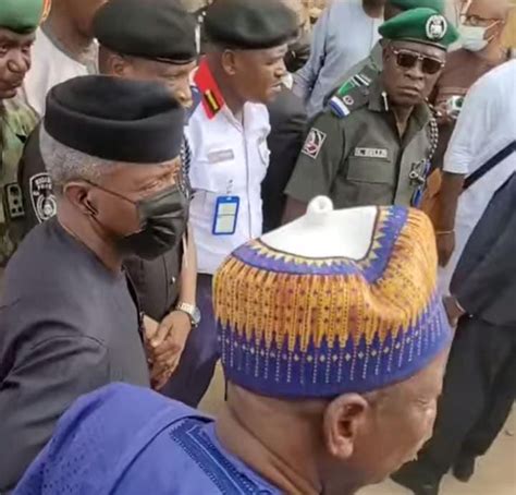 Photos Osinbajo Visits Scene Of Kano Gas Explosion Thecable