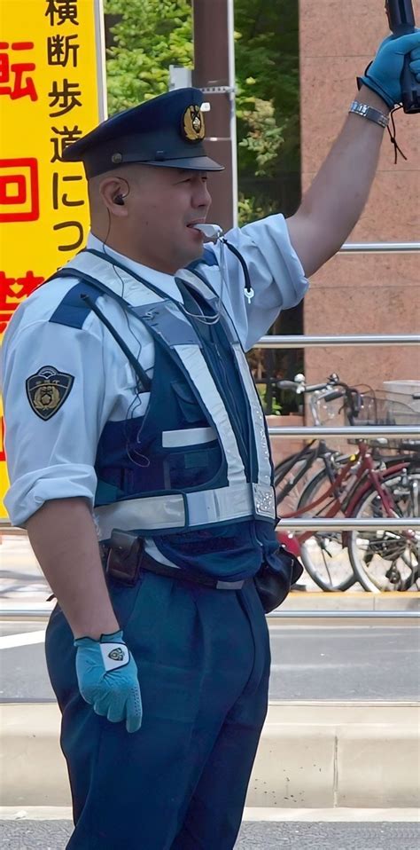 「警察官」おしゃれまとめの人気アイデア｜pinterest｜てつ 男性警察官 ぽっちゃり男性 警察官