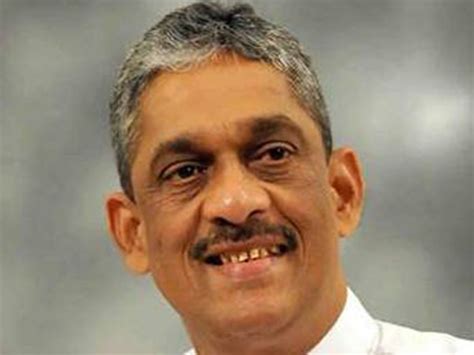 Sri Lanka Sarath Fonseka Declares Presidential Candidacy Vows To