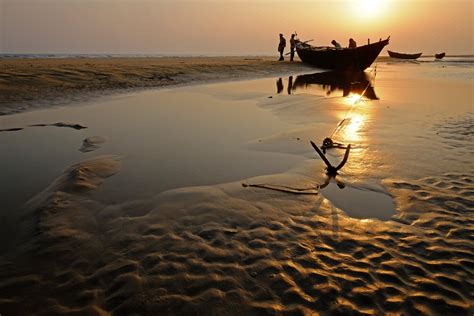 Explore Beautiful Beaches of Odisha for Weekend Getaways - India Imagine