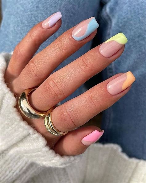 Spring Nails In 2021 Short Acrylic Nails Stylish Nails Chic Nails