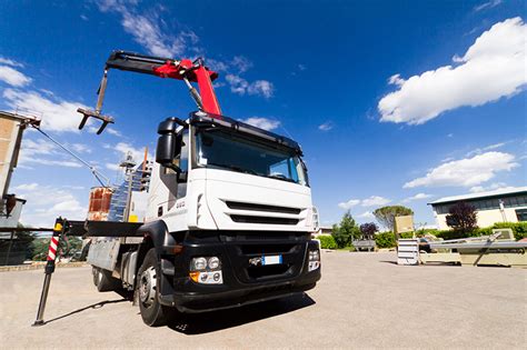 Truck Mounted Crane Safety Training | BC Municipal Safety Association